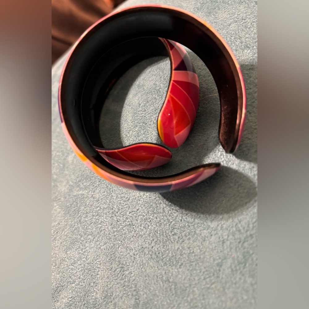 Colorful Geometric Cuff Bangle Set - Picture 3 of 14